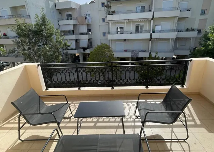 Tzitzifianaki Apartment