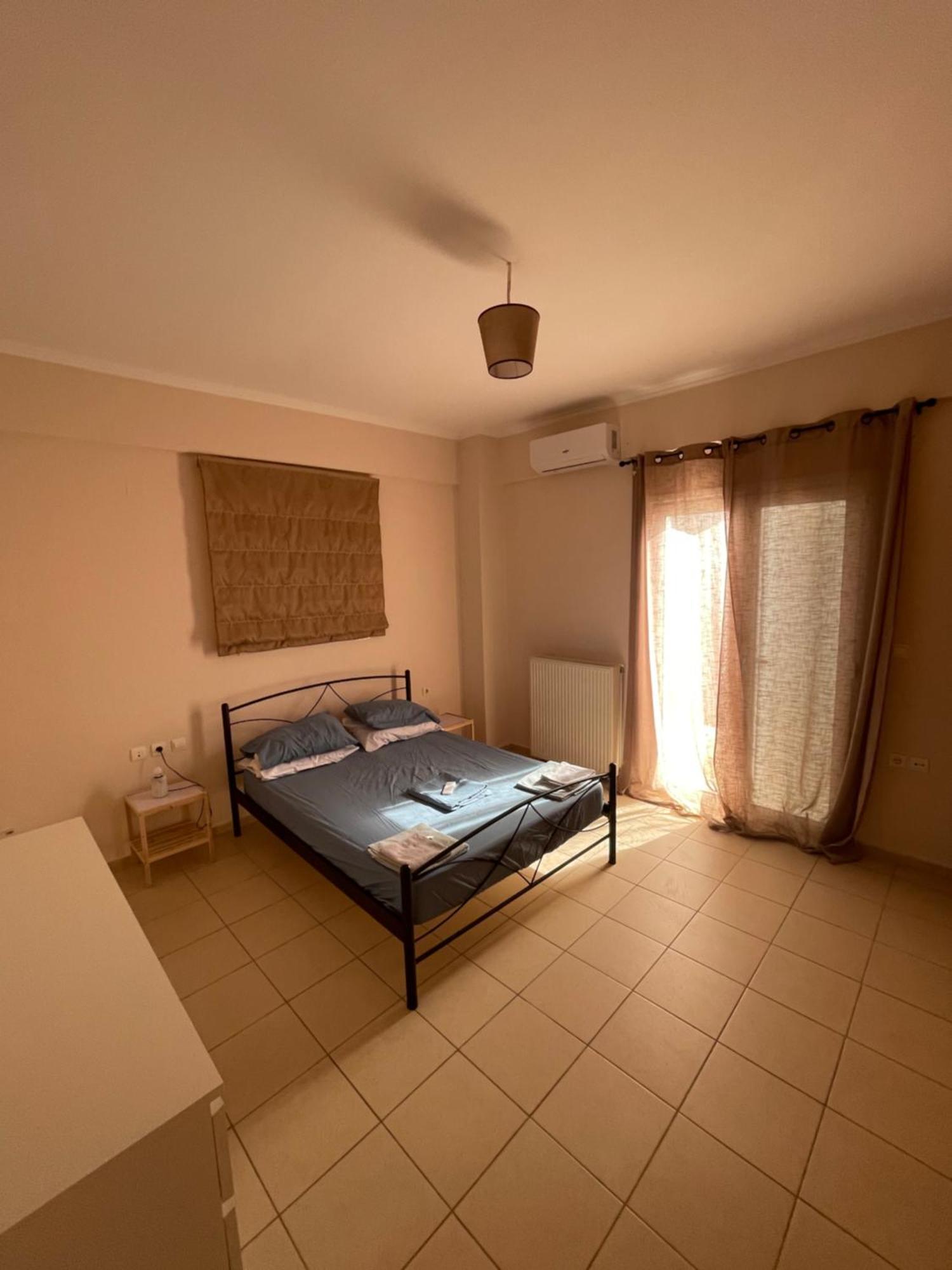 Tzitzifianaki Apartment